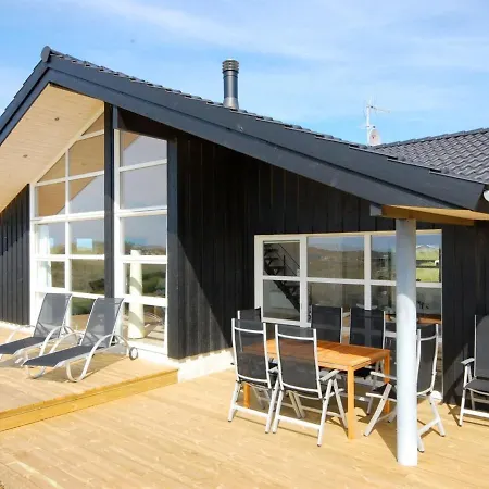 Holiday home Ung - 150m From The Sea In Nw Jutland By Interhome
