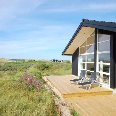Holiday home Ung - 150m From The Sea In Nw Jutland By Interhome *