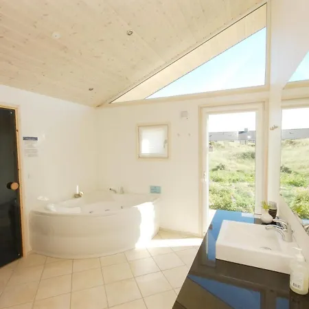 Holiday home Ung - 150m From The Sea In Nw Jutland By Interhome Hjorring