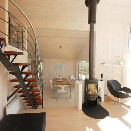 Casa de Férias Ung - 150m From The Sea By Interhome Hjørring